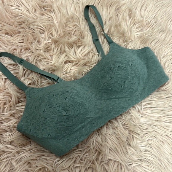 Aerie Smootheez Bra - Picture 1 of 3